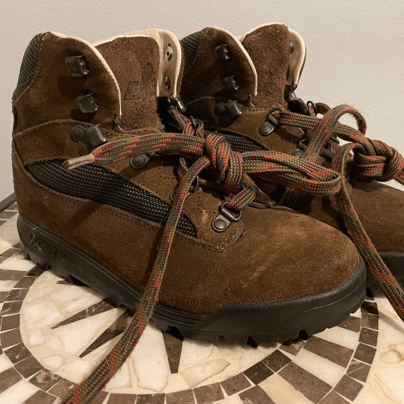 Vintage Eastern Mountain Sports (EMS) Hiking Boots with Vibram soles, Size 7 - Picture 2 of 4